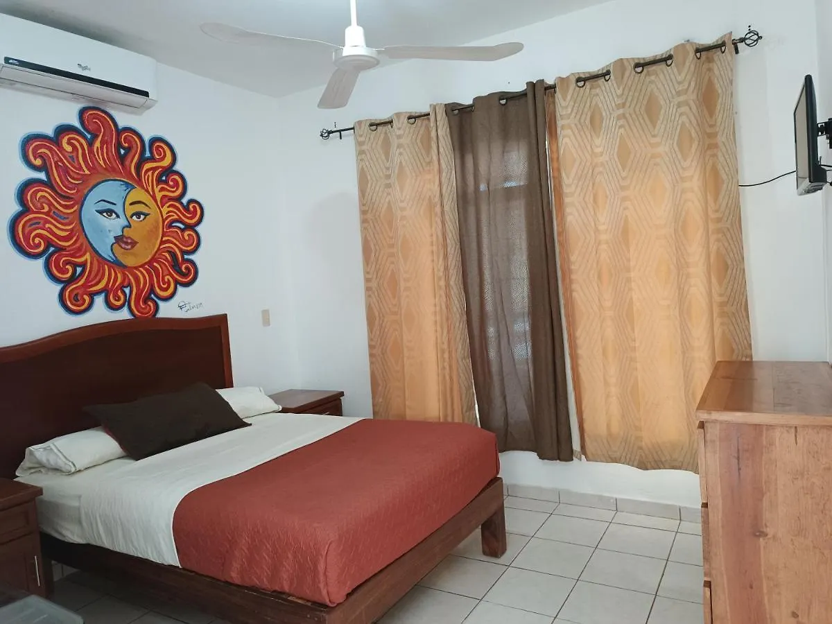 Hotel Lulu Bucerías 3*,  México